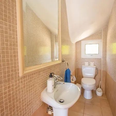 Villa Ayia Thekla Seaside Ayia Napa